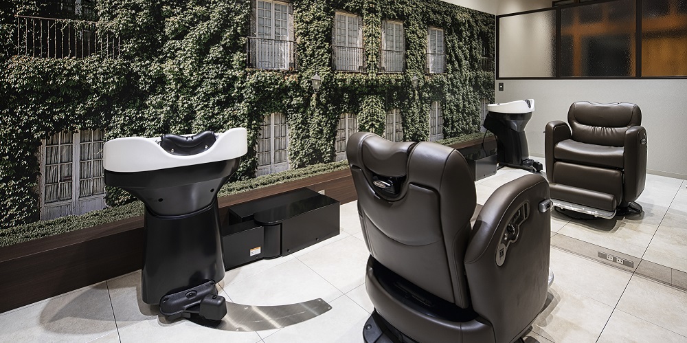 埼玉県越谷市 	
ブルーム美容室